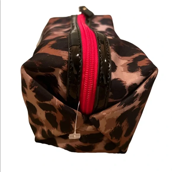 New Juicy Couture Leopard Print Makeup Bag with Tags !! - Picture 4 of 8